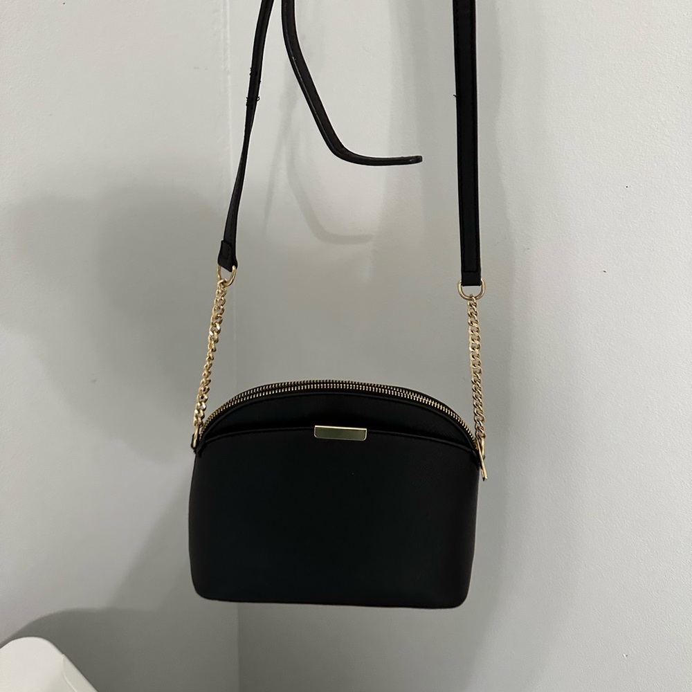 black purse